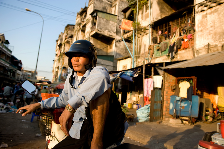  : Cambodia : Lars H. Laursen 